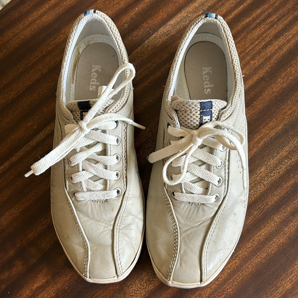 Keds Beige Vintage Leather Laceup Shoes